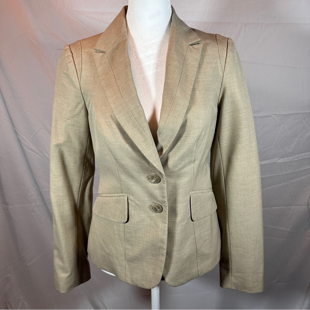 The Limited | LIKE NEW Tan 2 button blazer, 0